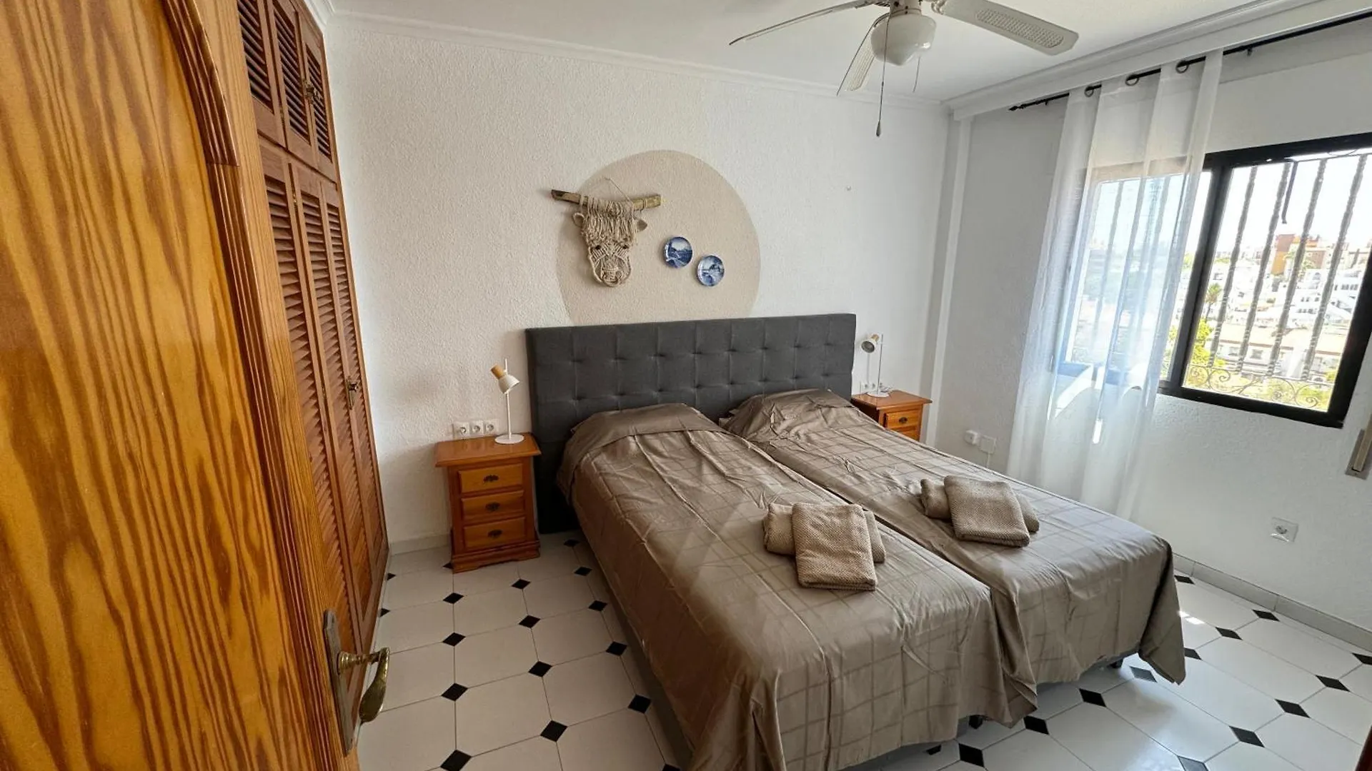 Villa La Casa De Pintor ベナルマデナ スペイン
